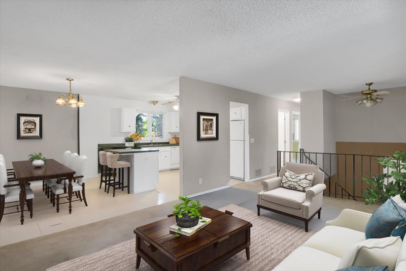 1204 Edgerton St, Saint Paul, MN 55130