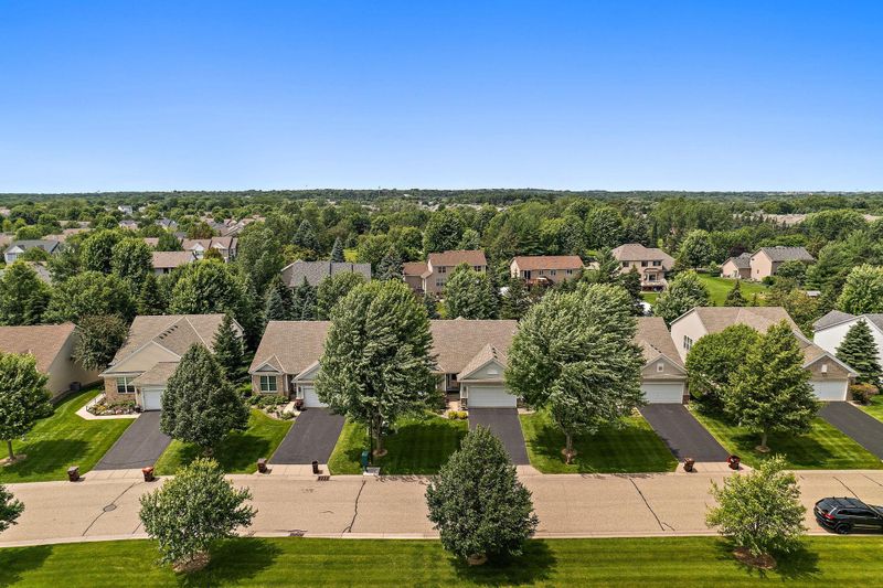 10814 Thone Cir, Woodbury, MN 55129