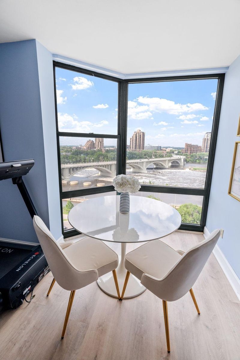 401 S 1st St #1012, Minneapolis, MN 55401