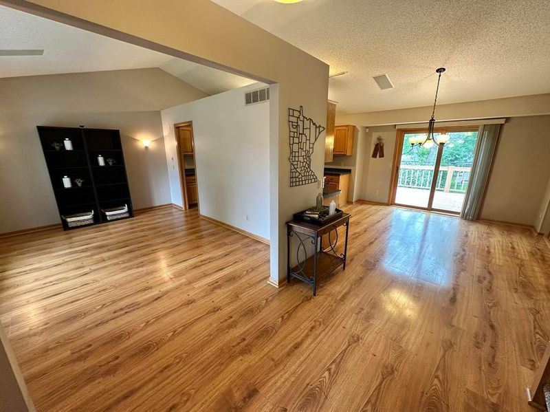 18140 82nd Pl N, Maple Grove, MN 55311
