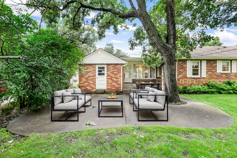 11448 W River Rd, Champlin, MN 55316
