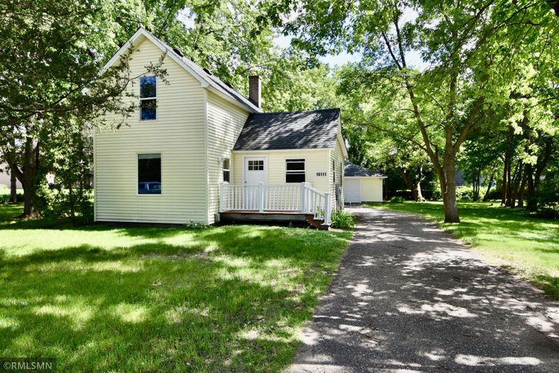 10111 French Lake Rd, Champlin, MN 55316