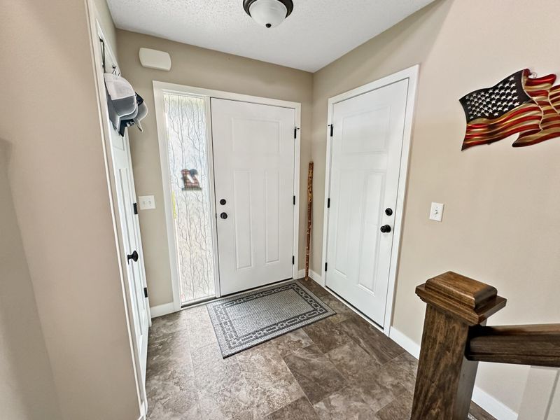 38379 Harder Ave, North Branch, MN 55056