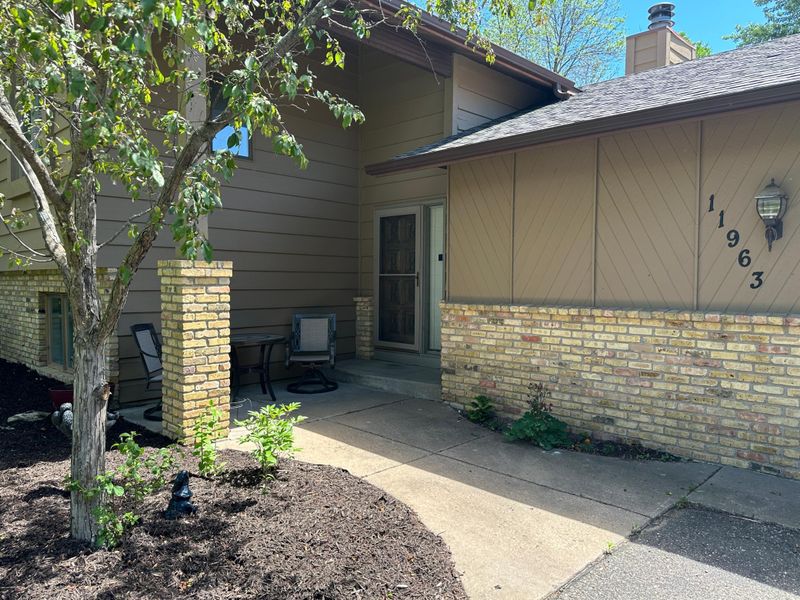 11963 Evergreen St NW, Minneapolis, MN 55448
