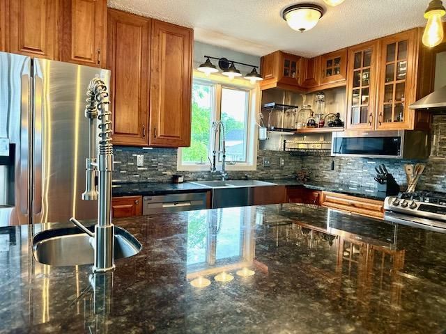 101 E Madison St, Caledonia, MN 55921