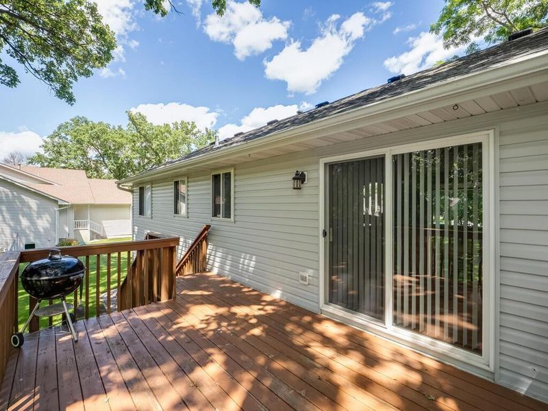 14210 Rose St NW, Andover, MN 55304