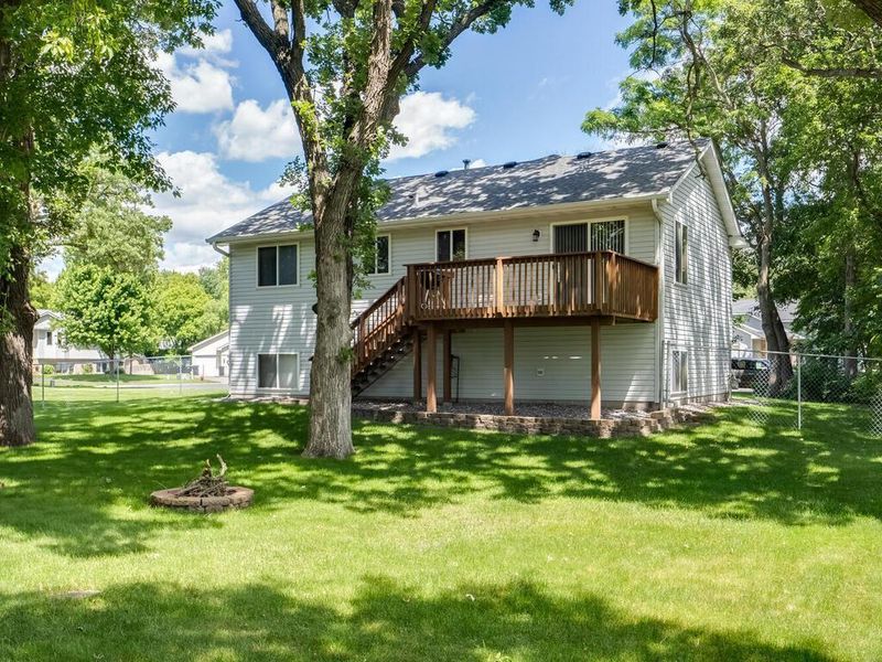 14210 Rose St NW, Andover, MN 55304
