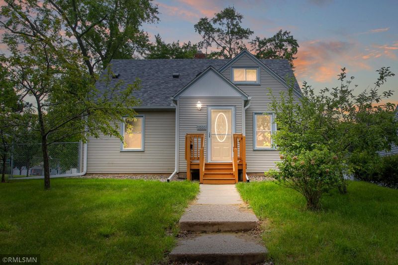 1992 Nevada Ave E, Saint Paul, MN 55119