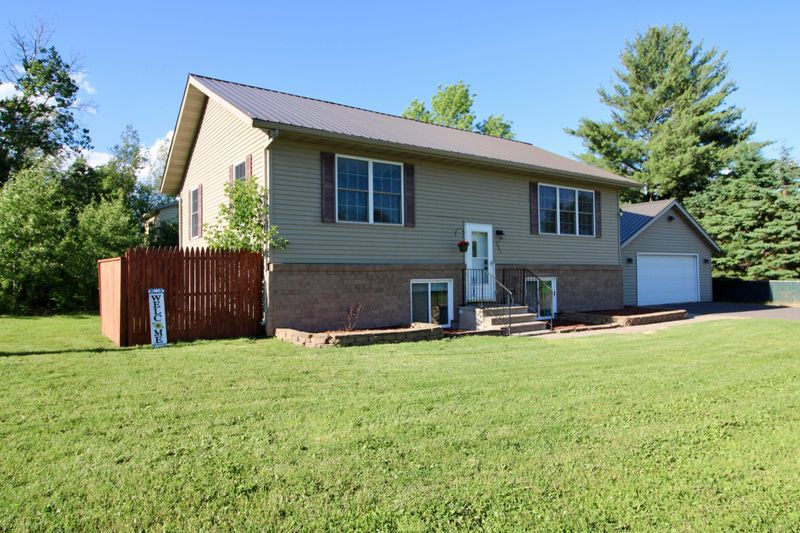 301 E Mcgonagle St, Duluth, MN 55808