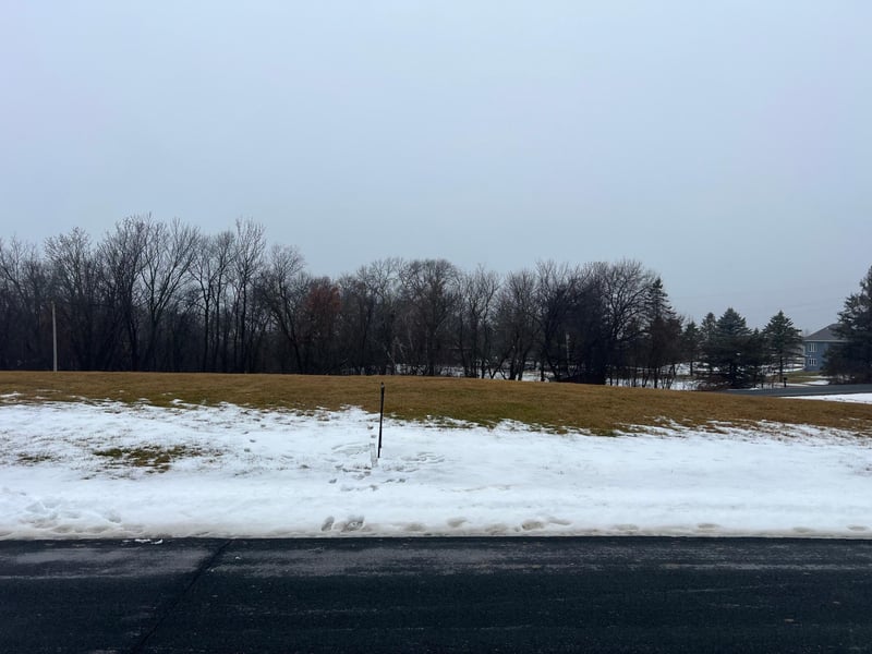 355 14th Ave SE, Mazeppa, MN 55956