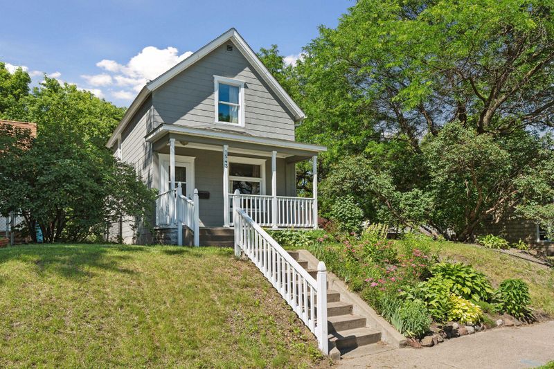 1543 Carroll Ave, Saint Paul, MN 55104