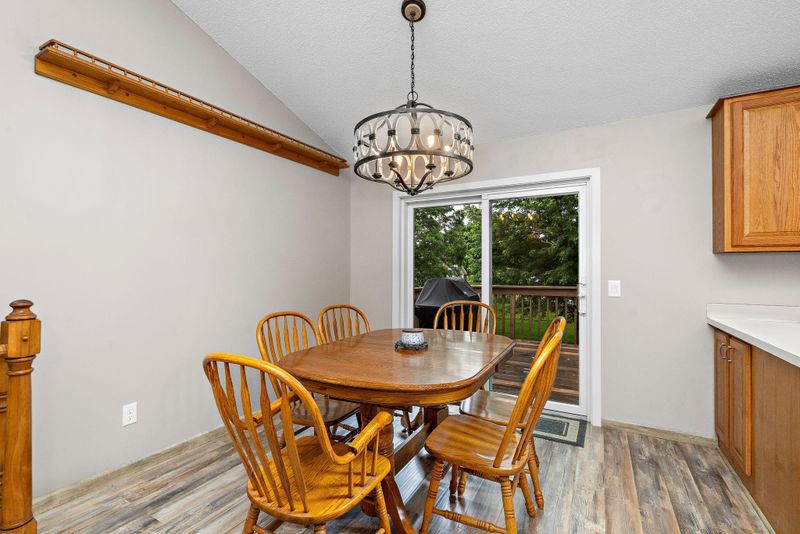 9412 Niagara Ln N, Maple Grove, MN 55369