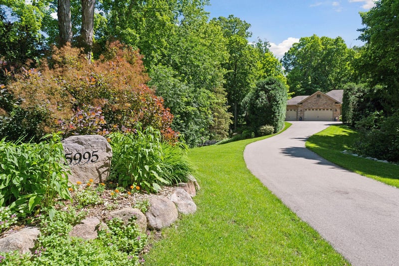 5995 Maple Forest, Minnetrista, MN 55364