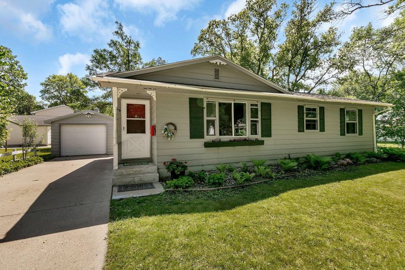616 Russell St NW, Willmar, MN 56201