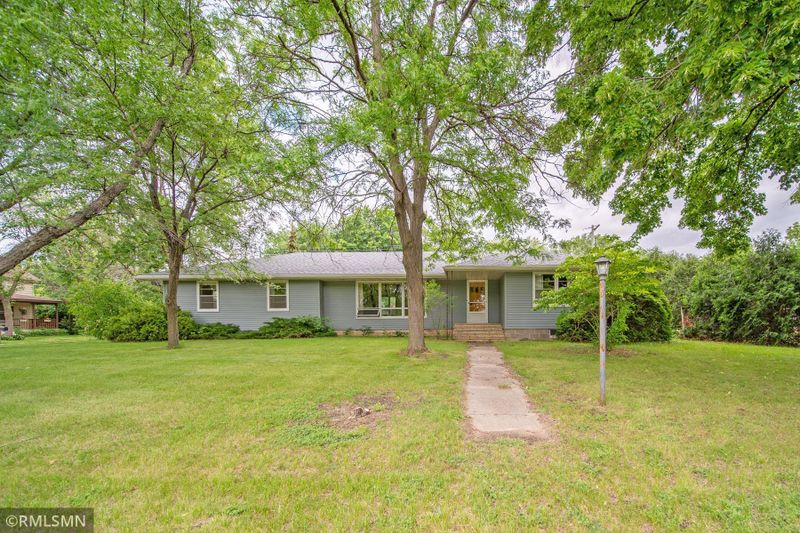 924 Main St W, Cannon Falls, MN 55009