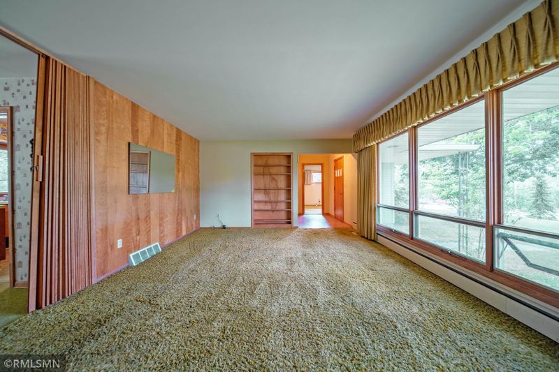 924 Main St W, Cannon Falls, MN 55009