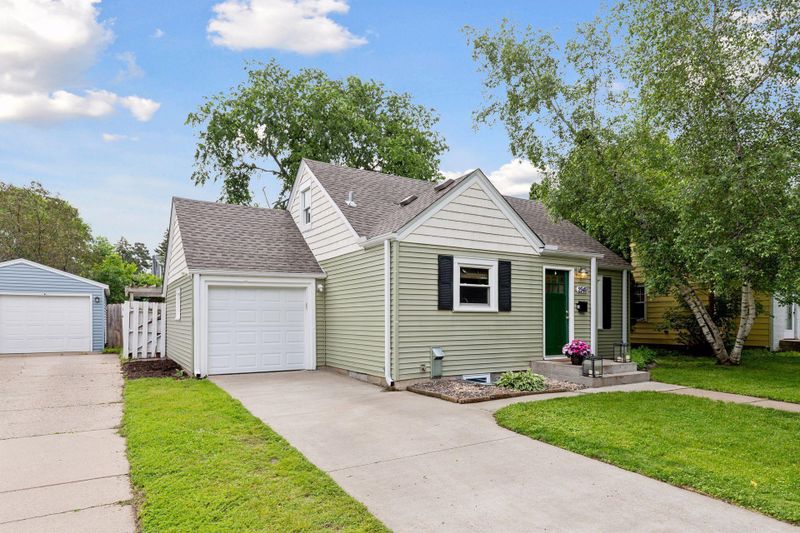 2949 Zarthan Ave S, Minneapolis, MN 55416