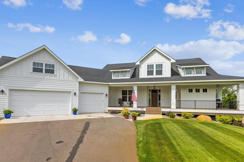 3107 86th St SE, Delano, MN 55328