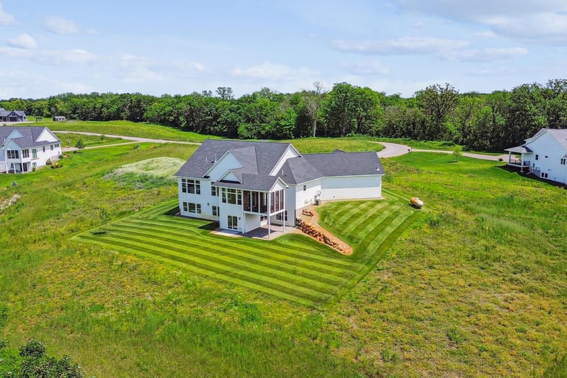 3107 86th St SE, Delano, MN 55328