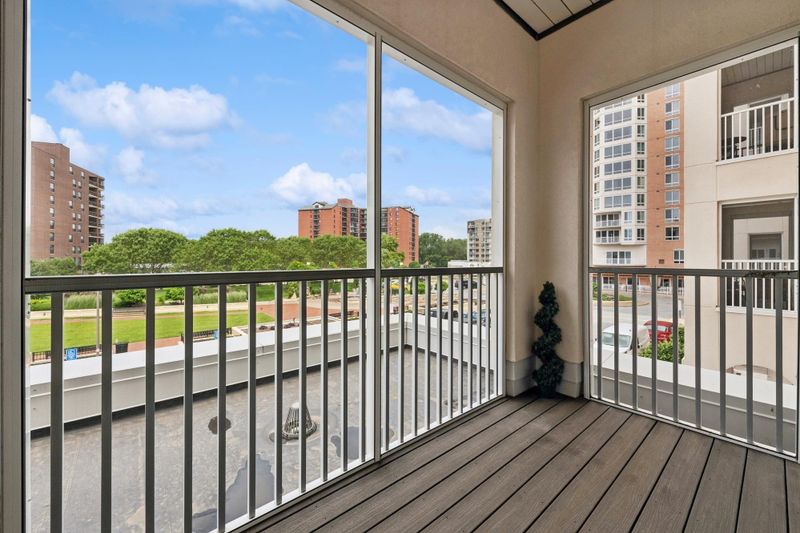 6640 Lyndale Ave S #204, Minneapolis, MN 55423