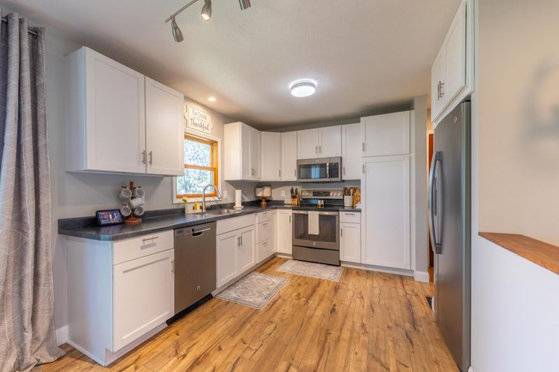 823 SE 2nd Ave, Grand Rapids, MN 55744