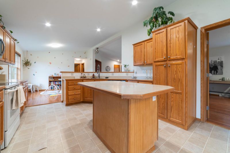 194 Prairie Ln, Esko, MN 55733