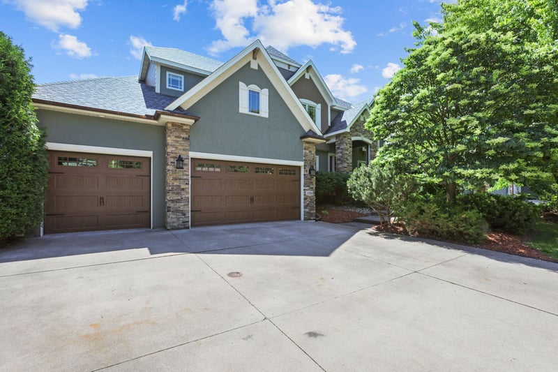 12169 Dunkirk St NE, Blaine, MN 55449