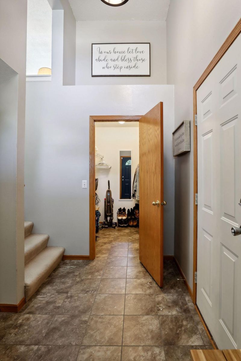1704 Griffing Park Rd, Buffalo, MN 55313