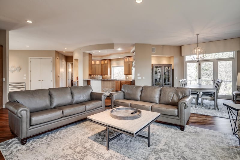 17428 Sanctuary Dr, Minnetonka, MN 55391