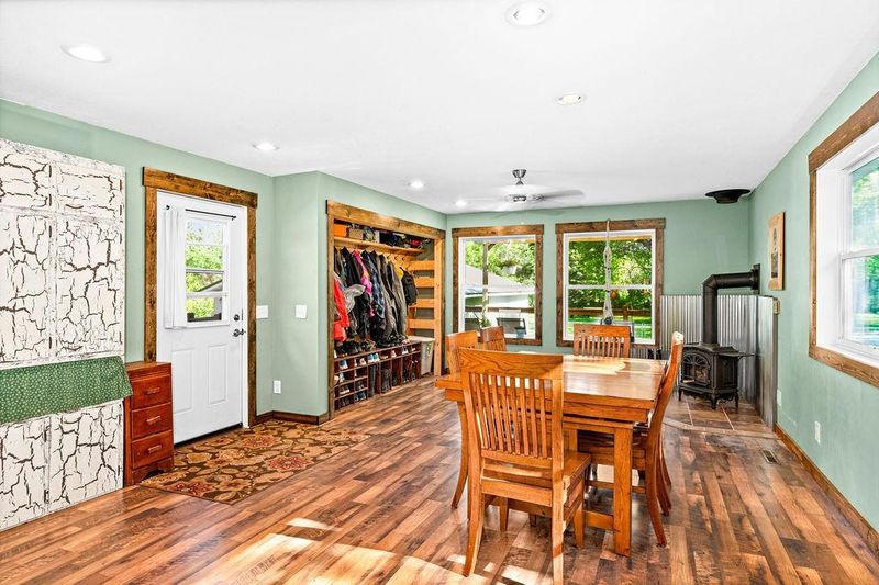 4606 West Rd, Moose Lake, MN 55767