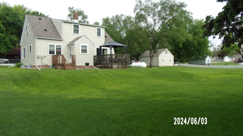 19 7th Ave SE, Elbow Lake, MN 56531