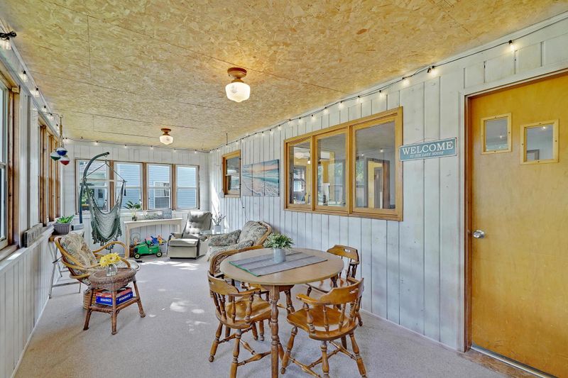 514 S 6th St, Lake City, MN 55041