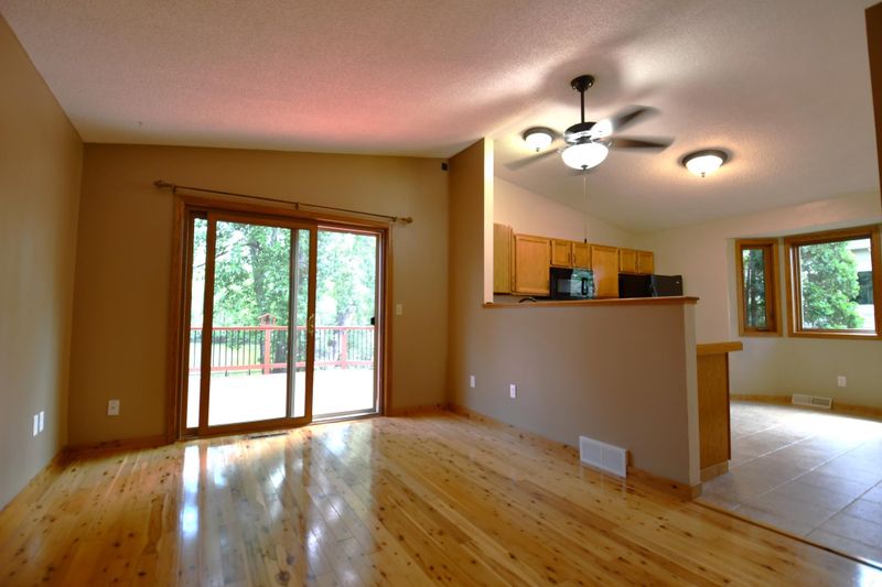 18080 Echo Dr, Farmington, MN 55024