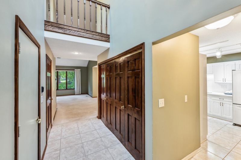 4068 Quantico Ln N, Minneapolis, MN 55446