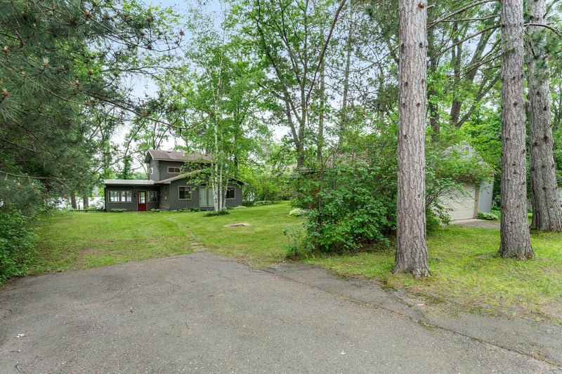 33668 Chestnut Cir, Moose Lake, MN 55767