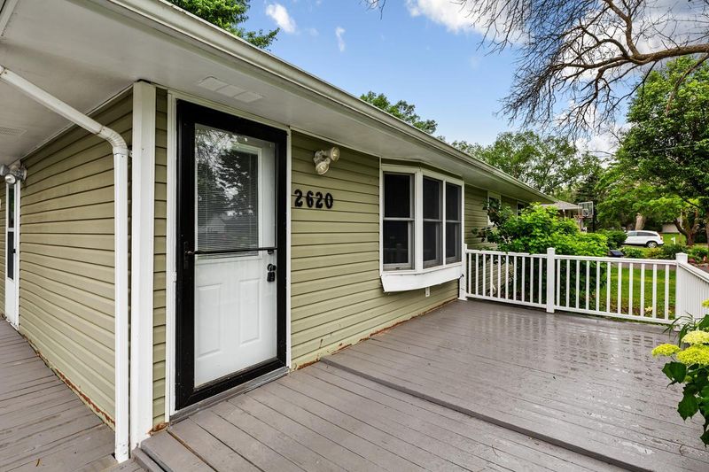 2620 Randy Ave, White Bear Twp, MN 55110