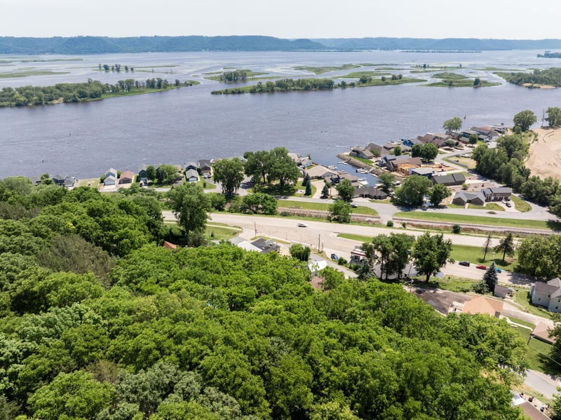 0 Adams St, Brownsville, MN 55919