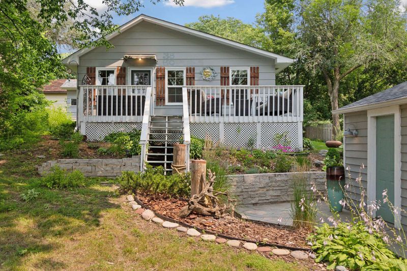3860 Park Ln, Spring Park, MN 55384