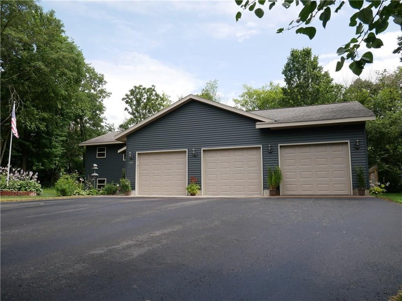 245 Brandon Ct, Cameron, WI 54822