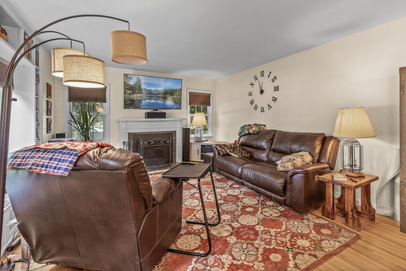 1624 Edgerton St, Saint Paul, MN 55130