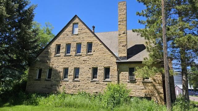 905 2nd Ave S, Wheaton, MN 56296