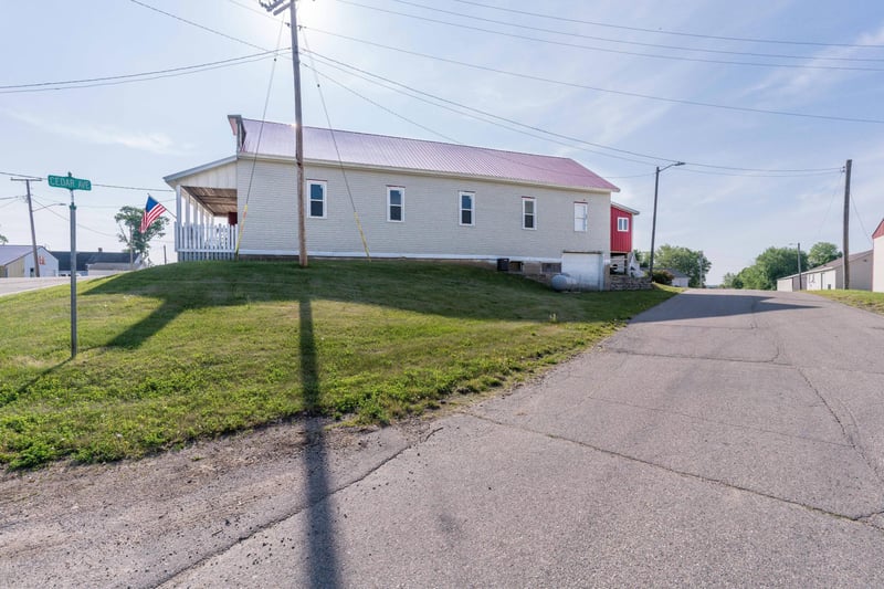 107 109 Summit St, Dalton, MN 56324