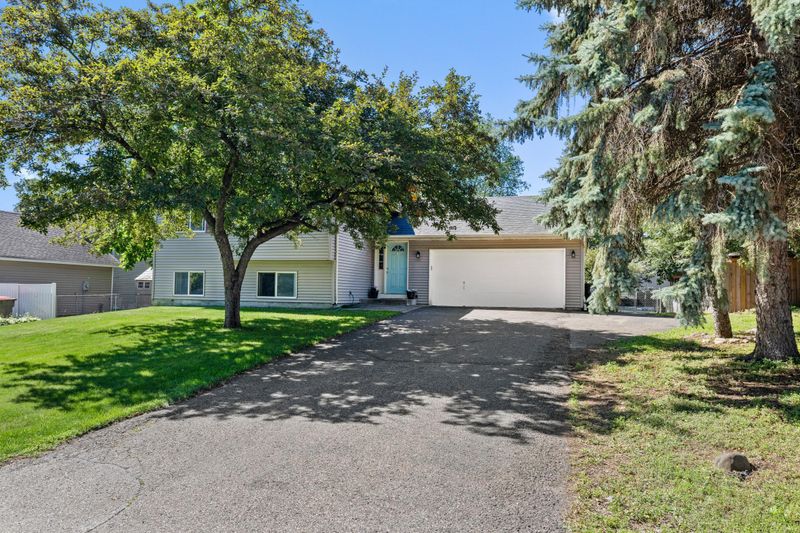 2272 135th Ave NW, Andover, MN 55304