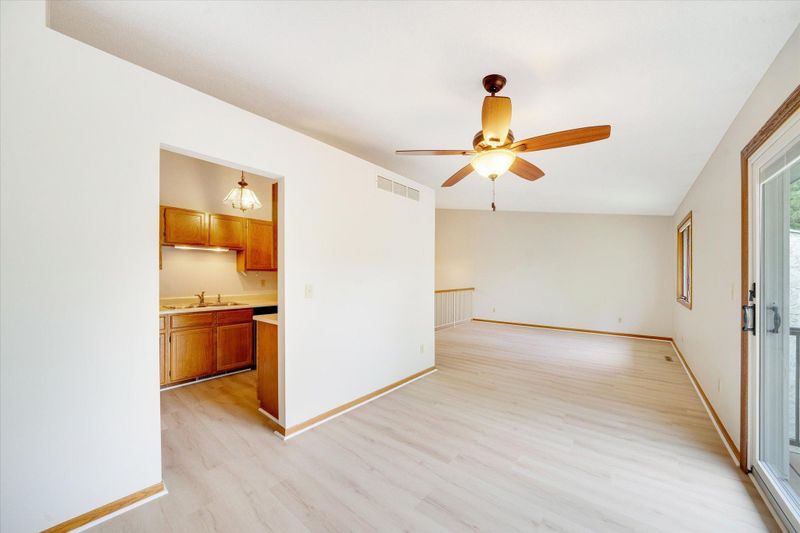 13030 Judicial Rd, Burnsville, MN 55337