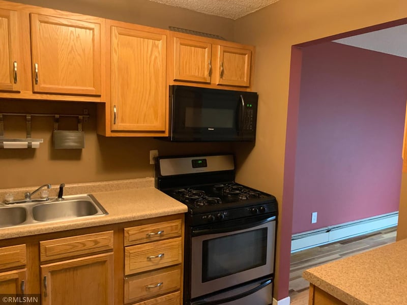 7212 72nd Ln N #214, Minneapolis, MN 55428