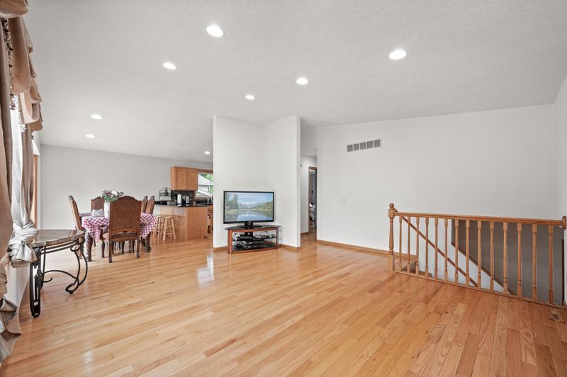 1716 83rd Ave N, Minneapolis, MN 55444