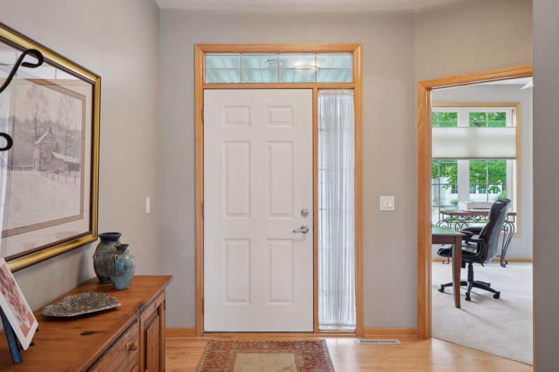 13108 Gamma Way, Apple Valley, MN 55124