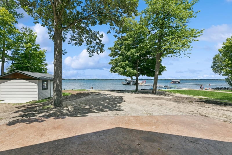 5446 Ojibwa Rd, Brainerd, MN 56401
