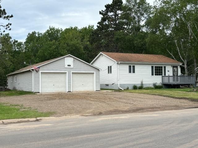 3941 19th Ave E, Hibbing, MN 55746