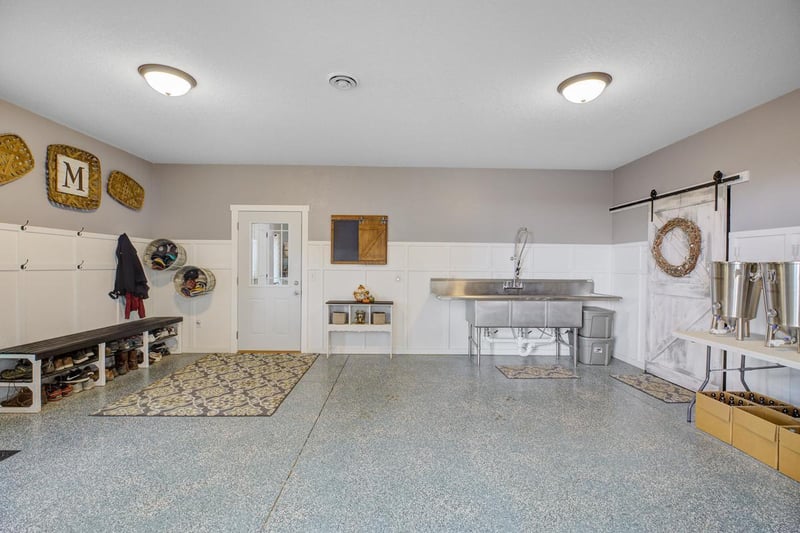 51443 421st Ave, North Mankato, MN 56003